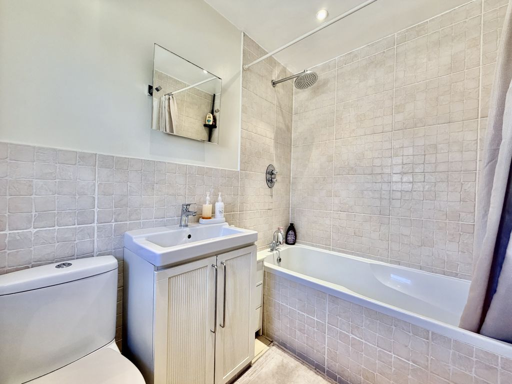 Spring Gardens Watery Lane